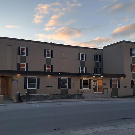 Historic Hotel Corner Brook Exteriör bild